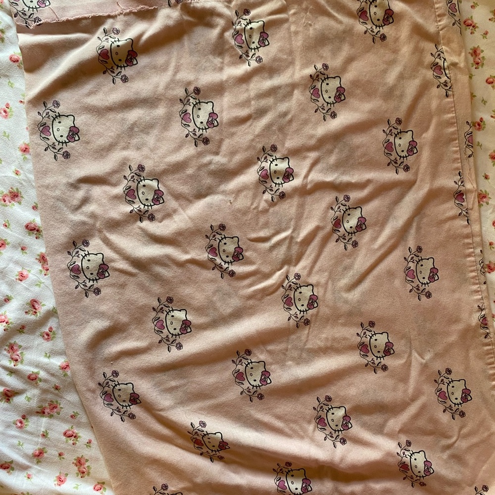 Hello kitty pillow case